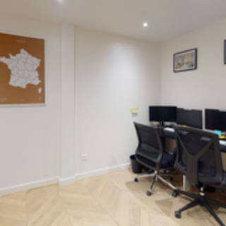 Bureau privé 72 m² 16 postes Location bureau Rue Sedaine Paris 75011 - photo 4